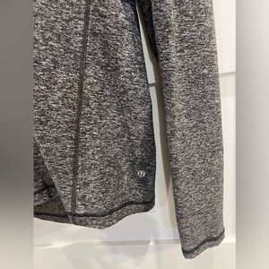 Men’s lulu lemon sling sleeve size medium